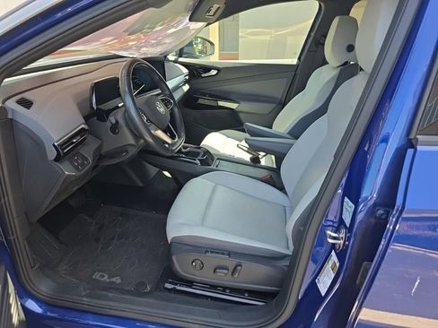 Used 2022 Volkswagen ID.4 Pro S w/ Gradient Package RWD image 3
