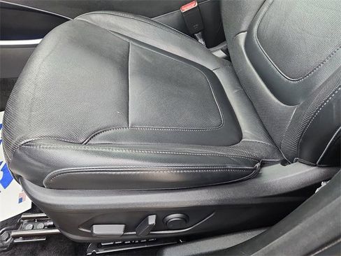 Certified 2023 Hyundai Tucson Limited w/ Cargo Package image 23