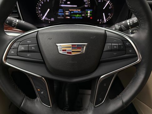 Used 2018 Cadillac XT5 Luxury w/ LPO, Wheel Lock Package image 22