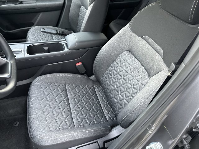 New 2026 Nissan Kicks SV w/ SV Premium Package FWD image 16