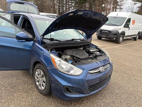 Used 2017 Hyundai Accent SE image 34