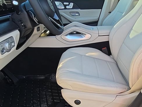 New 2026 Mercedes-Benz GLE 450 4MATIC image 17