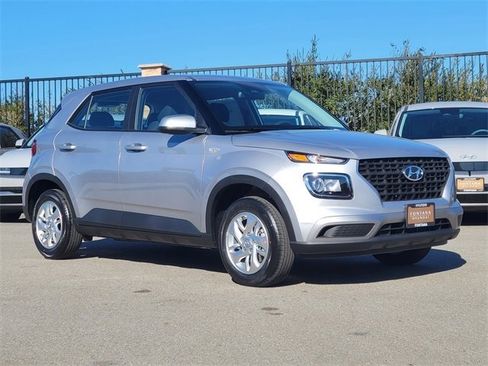 New 2026 Hyundai Venue SE image 27