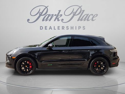 Used 2022 Porsche Macan GTS AWD/4WD image 2