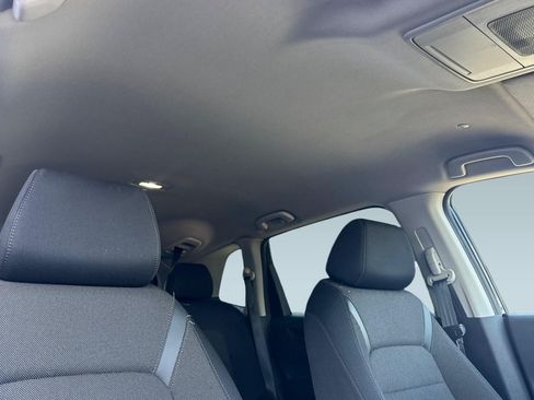 Used 2024 Honda CR-V LX image 24
