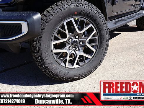 New 2026 Jeep Wrangler Sahara image 9