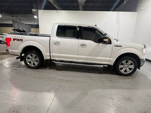 Used 2019 Ford F150 Lariat w/ Equipment Group 502A Luxury image 5