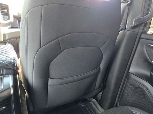 Used 2019 RAM 1500 Big Horn image 13