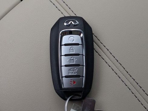 Used 2024 INFINITI QX60 Luxe image 33