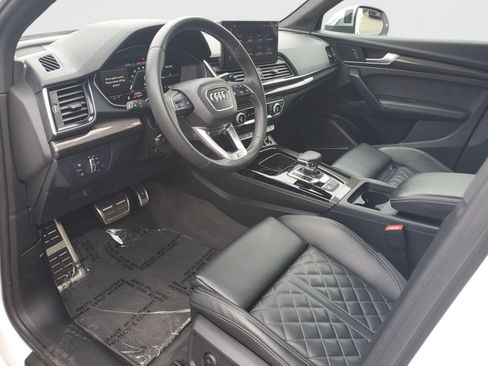 Used 2023 Audi SQ5 Premium Plus w/ Premium Plus Package AWD/4WD image 19