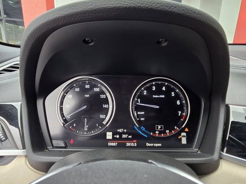 Used 2020 BMW X2 sDrive28i image 21