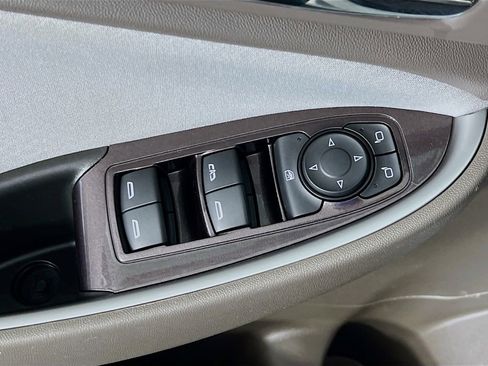 Used 2024 Chevrolet Malibu LT FWD image 17