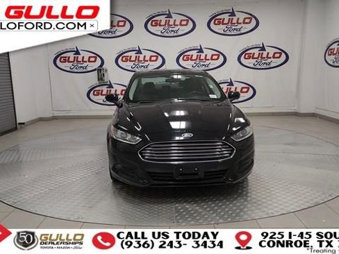 Used 2016 Ford Fusion S image 3