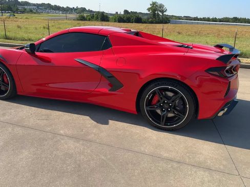 Used 2023 Chevrolet Corvette Stingray Premium Conv w/ Z51 Performance Package RWD image 6