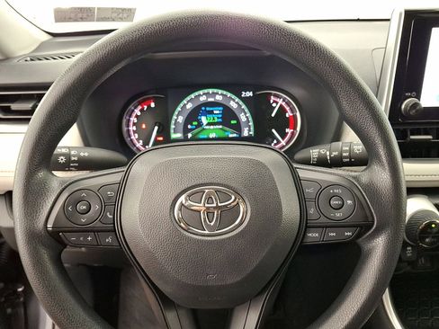 Certified 2025 Toyota RAV4 XLE AWD/4WD image 16