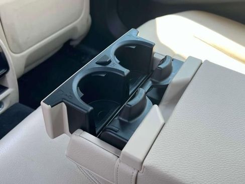 Used 2019 BMW 530i xDrive w/ Convenience Package image 13