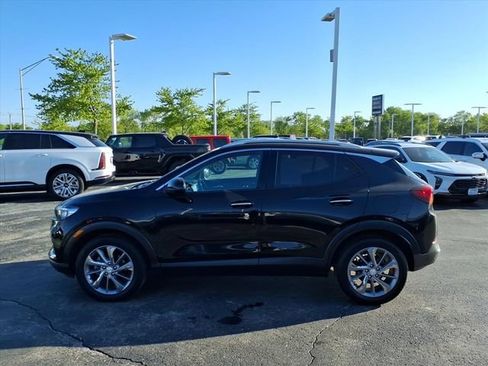 Used 2023 Buick Encore GX Essence w/ Experience Buick Package FWD image 12