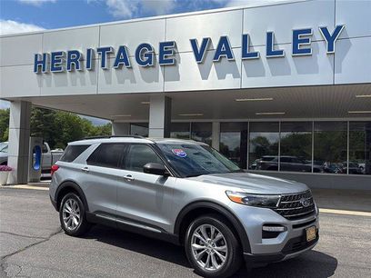 Certified 2023 Ford Explorer XLT w/ Equipment Group 202A