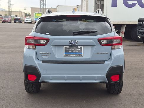 Used 2023 Subaru Crosstrek 2.0i Premium AWD/4WD image 5