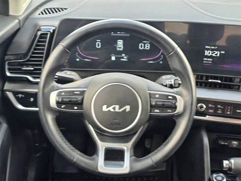 Used 2024 Kia Sportage EX image 15