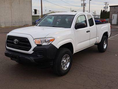 Used 2017 Toyota Tacoma SR