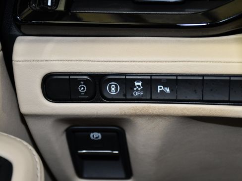 Certified 2024 Acura MDX SH-AWD w/ Technology Package image 35