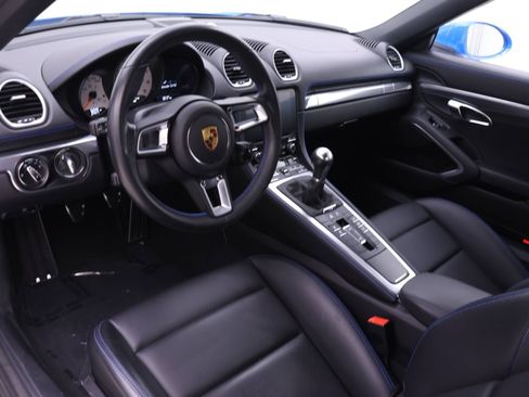 Certified 2022 Porsche 718 Boxster GTS image 5