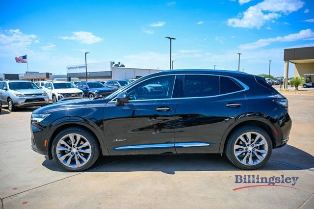 Used 2021 Buick Envision Avenir w/ Technology Package II FWD image 2