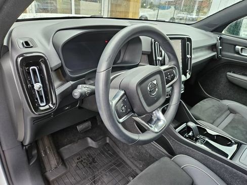 Certified 2023 Volvo C40 P8 Recharge Plus w/ Protection Package Premier AWD/4WD image 20