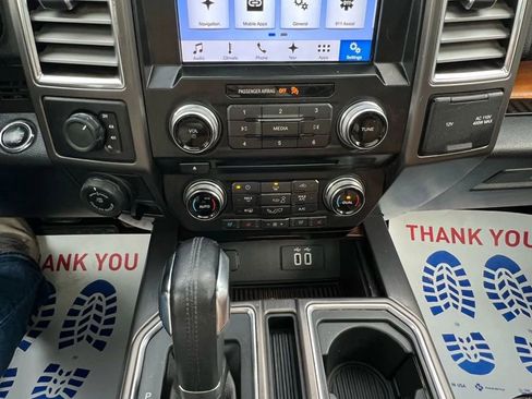 Used 2016 Ford F150 Limited w/ Trailer Tow Package image 17