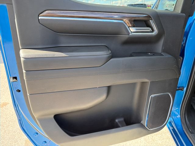 Used 2024 Chevrolet Silverado 1500 RST AWD/4WD image 33