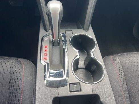 Used 2015 GMC Terrain SLE image 17