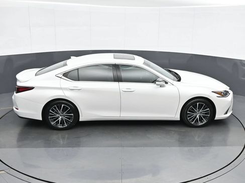 Used 2023 Lexus ES 350 w/ Premium Package FWD image 22