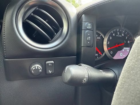 Used 2013 Nissan GT-R Premium AWD/4WD image 19