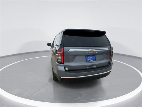 Used 2022 Chevrolet Tahoe LT w/ Luxury Package image 9