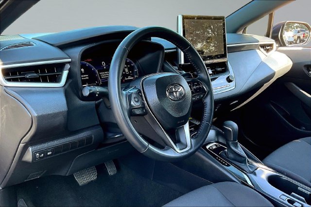 Used 2026 Toyota Corolla SE w/ SE Package FWD image 15