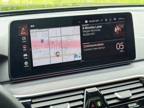 Used 2022 BMW 530i xDrive w/ Convenience Package AWD/4WD image 12