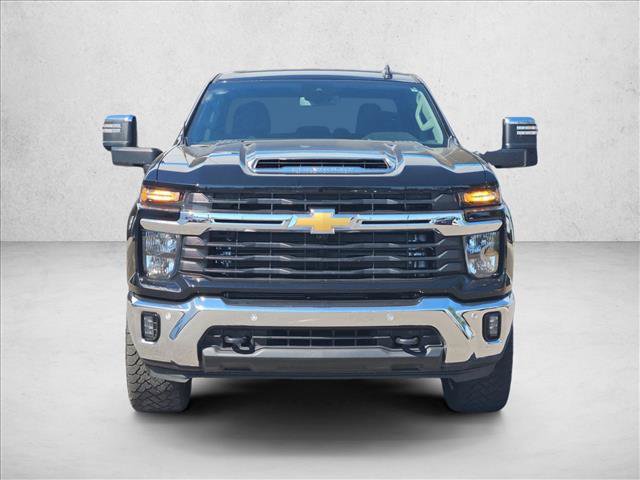 Used 2026 Chevrolet Silverado 2500 LT w/ All Star Edition AWD/4WD image 3