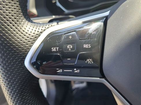 Certified 2023 Volkswagen Jetta GLI Autobahn image 26