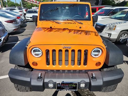 Used 2013 Jeep Wrangler Unlimited Sport AWD/4WD image 7