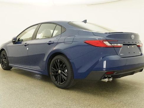 New 2026 Toyota Camry SE FWD image 24
