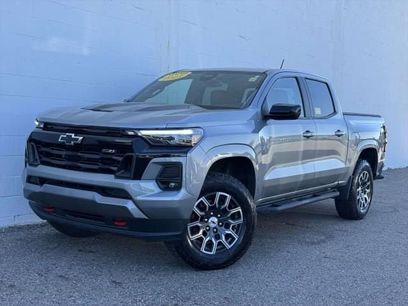 Used 2023 Chevrolet Colorado Z71 w/ Z71 Convenience Package 2
