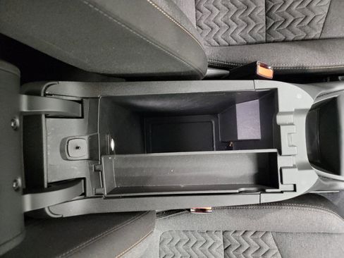 Used 2022 Chevrolet Equinox LT image 28