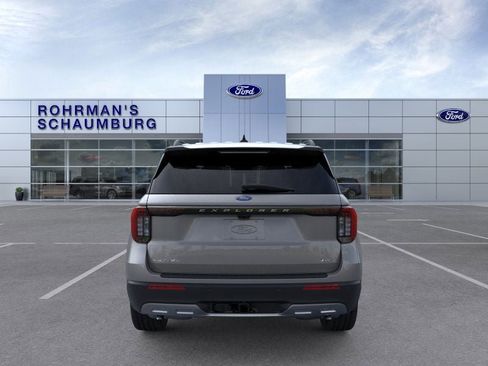 New 2025 Ford Explorer Active w/ Active Comfort Package image 5