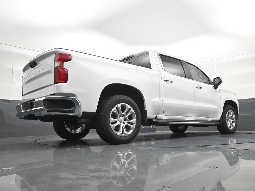 Used 2025 Chevrolet Silverado 1500 LTZ w/ Technology Package RWD image 27