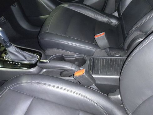 Used 2019 Buick Encore Essence image 26