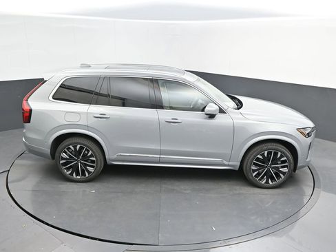 New 2026 Volvo XC90 B6 Ultra w/ Protection Package AWD/4WD image 28