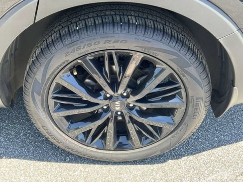 Used 2021 Kia Telluride SX FWD image 19