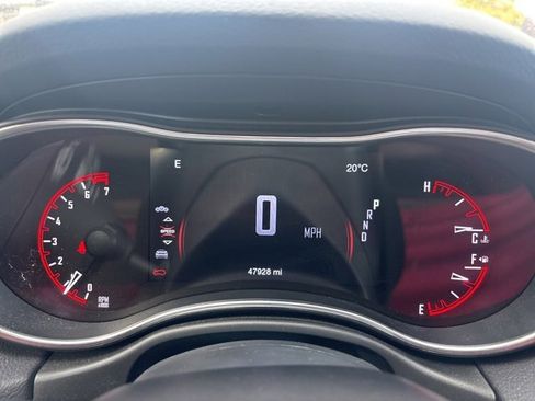 Used 2020 Dodge Durango SXT w/ 3rd Row Seating Group image 25