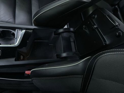 Used 2019 Volvo S60 T5 R-Design image 26